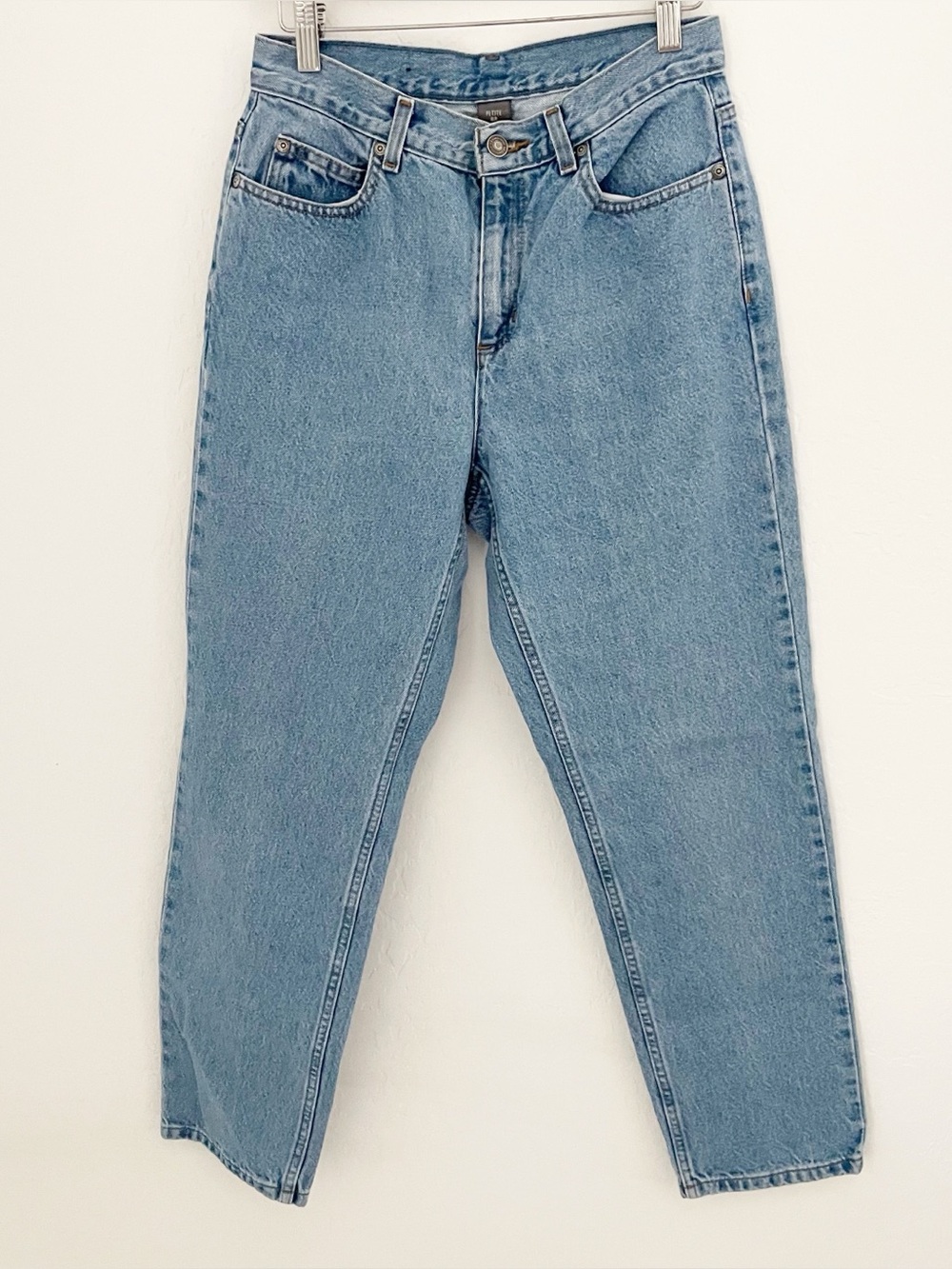 Liz Claiborne cotton high rise straight jeans size 8P